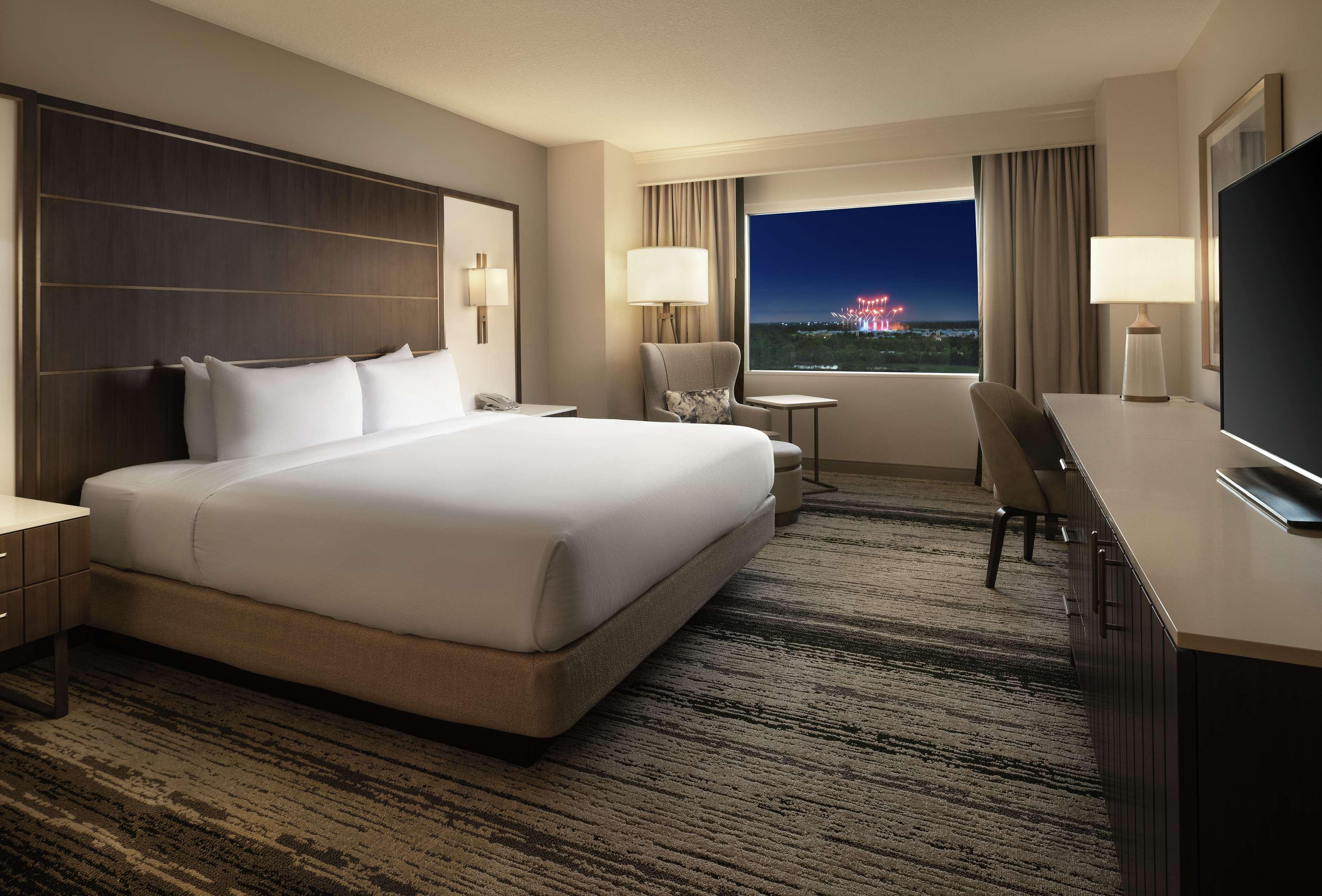 Signia By Hilton Orlando - An Official Walt World